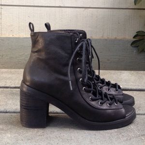 Deena and Ozzy lace up open toe boot